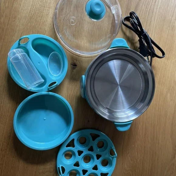 Elite Gourmet EGC-007T Rapid 7 Egg Cooker - Easy-To-Peel - Teal - EUC - Picture 3 of 3